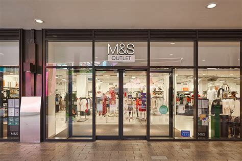 m&s outlet wembley